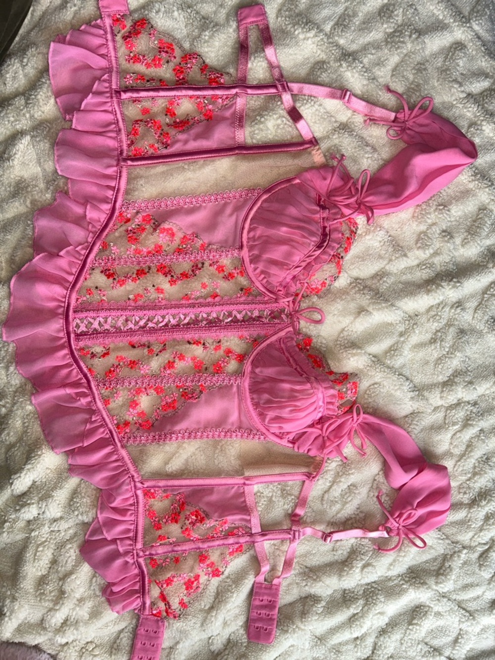 Pink Floral Lace Ruffled Bralette Top - Picture 4 of 17